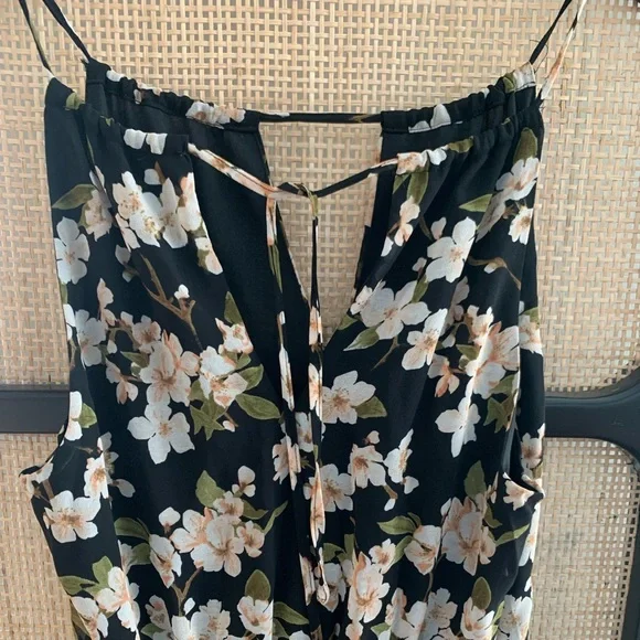 Floral Maxi Dress - Picture 5 of 6